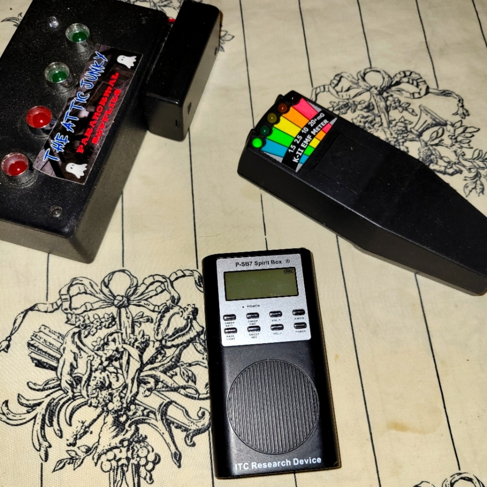 Paranormal Equipment Lot